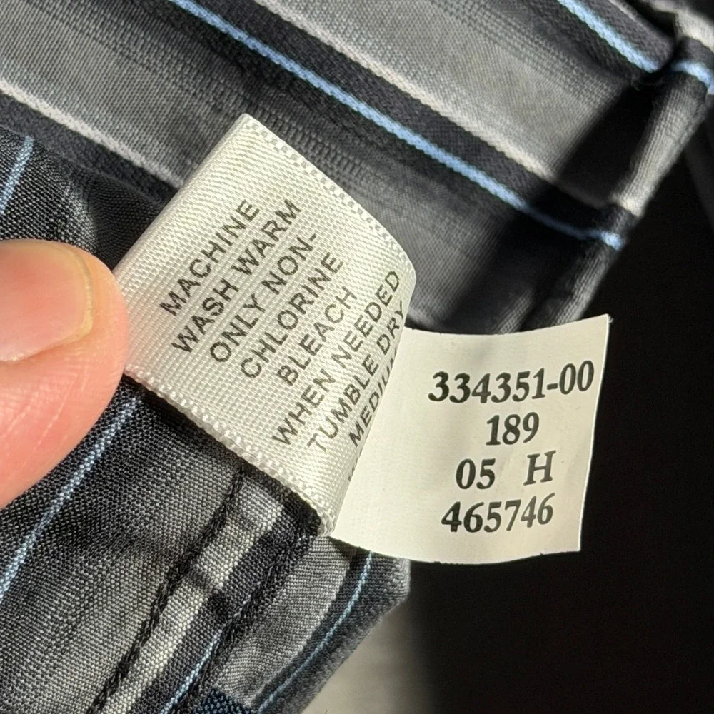 Banana Republic Mens XL Striped Button Down Shirt Grey Blue Cotton 334351-00